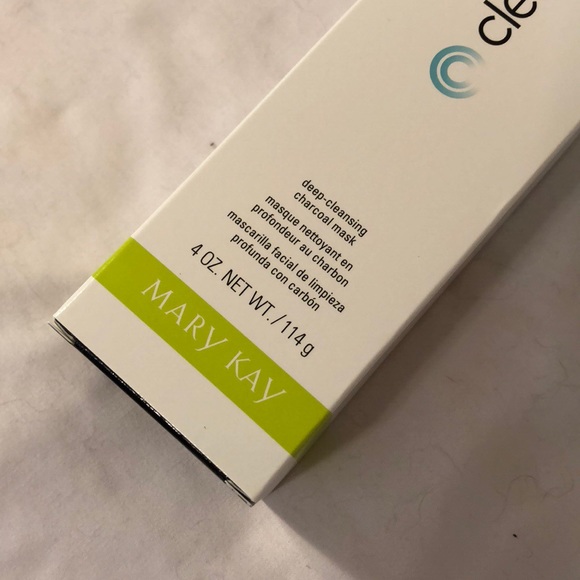 Mary Kay Deep-Cleansing Charcoal Mask 4 OZ - Picture 5 of 7